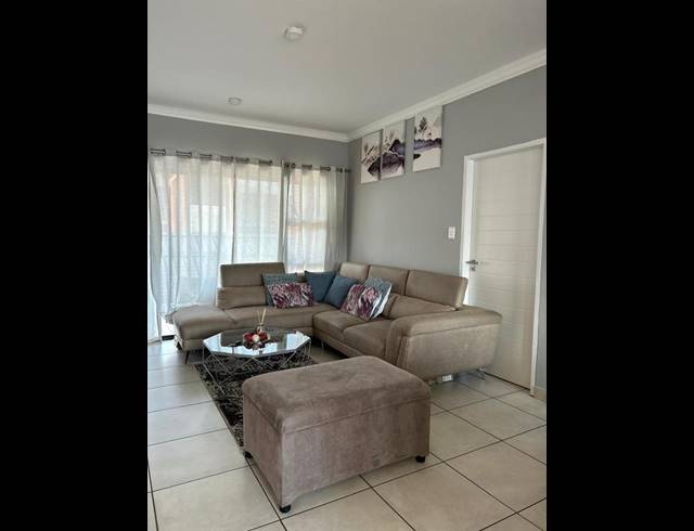 2 BEDROOM TOWNHOUSE FOR SALE IN SIX FOUNTAINS RESIDENTIAL ESTATE